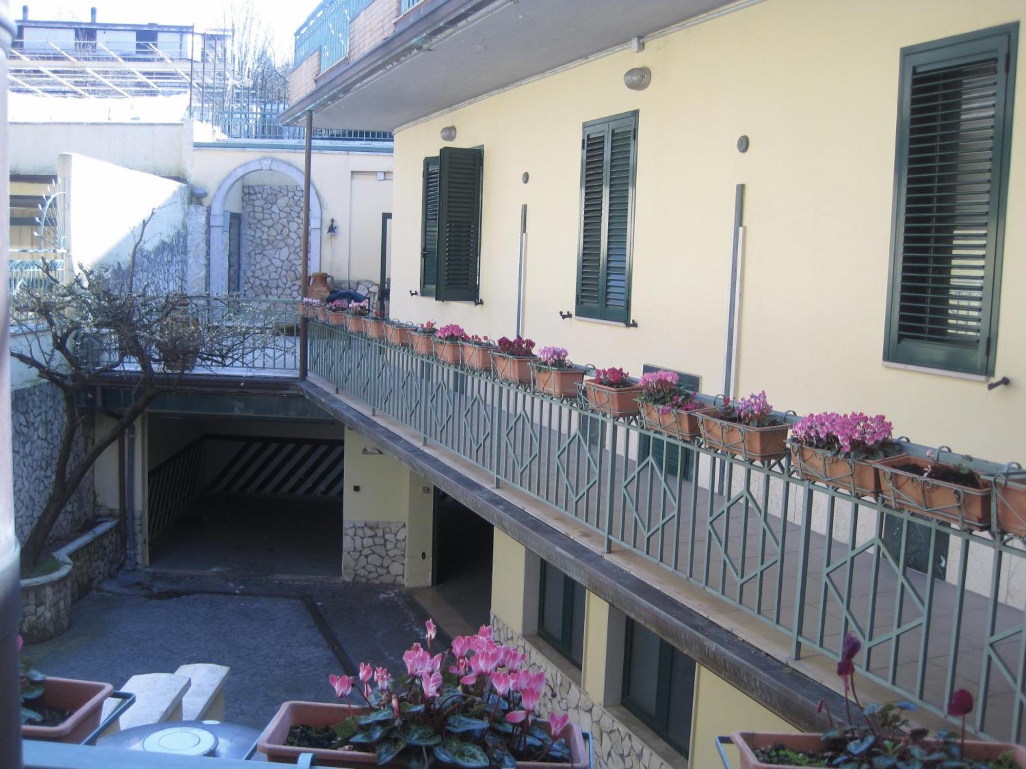Hotel Malaga Авелино Екстериор снимка